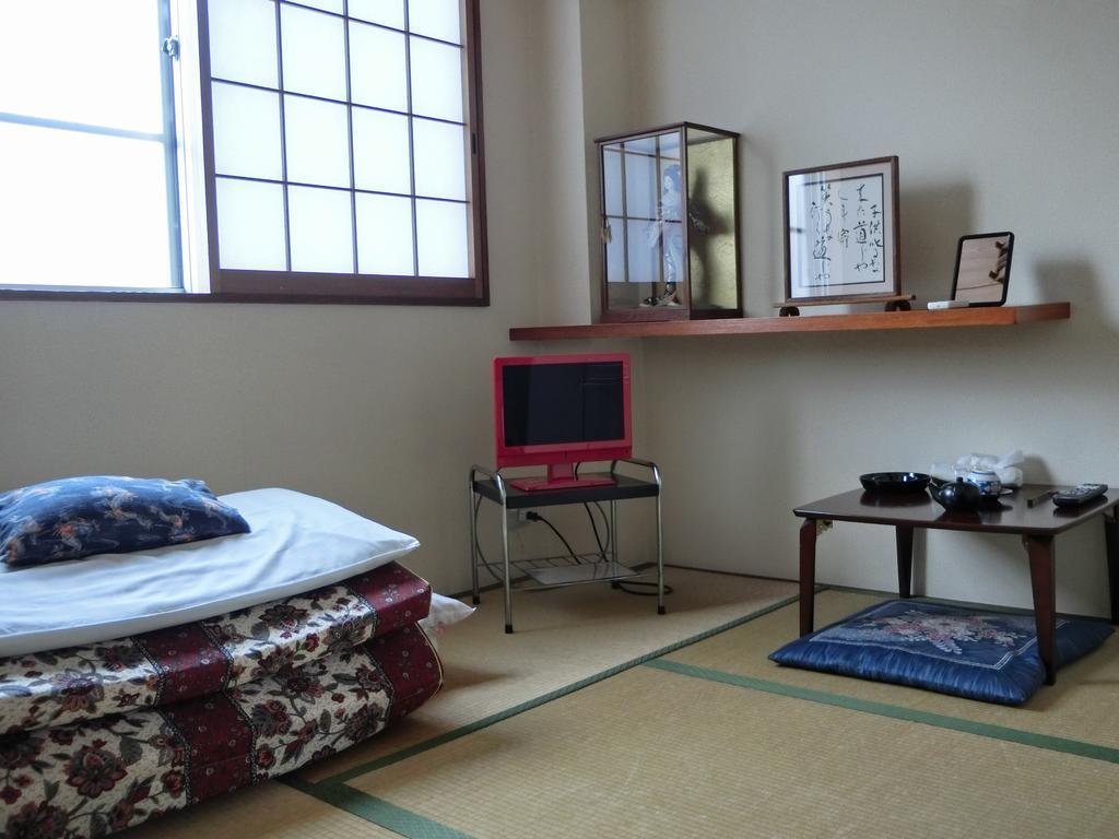 Suzukisou Hotel Киото Екстериор снимка
